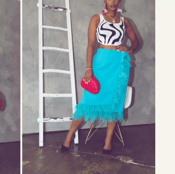 Feather wrap skirt - Picture 2 of 5